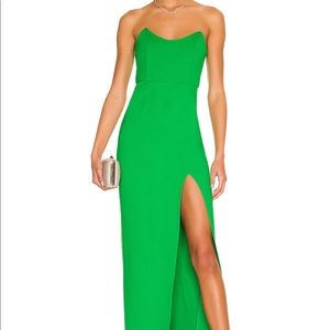 Ryleigh Strapless Maxi Dress in Green
superdown